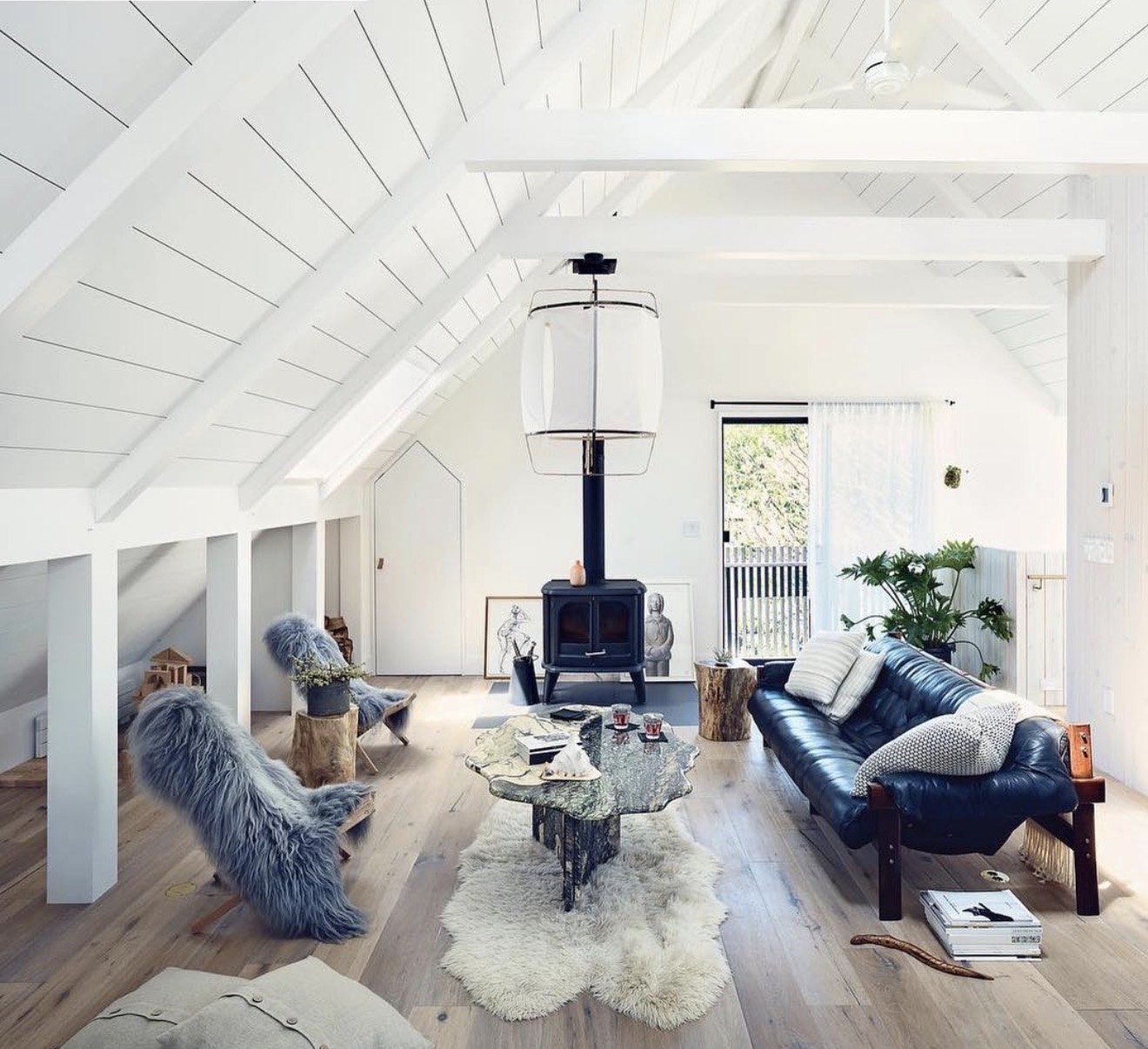 Vaulted ceiling living room